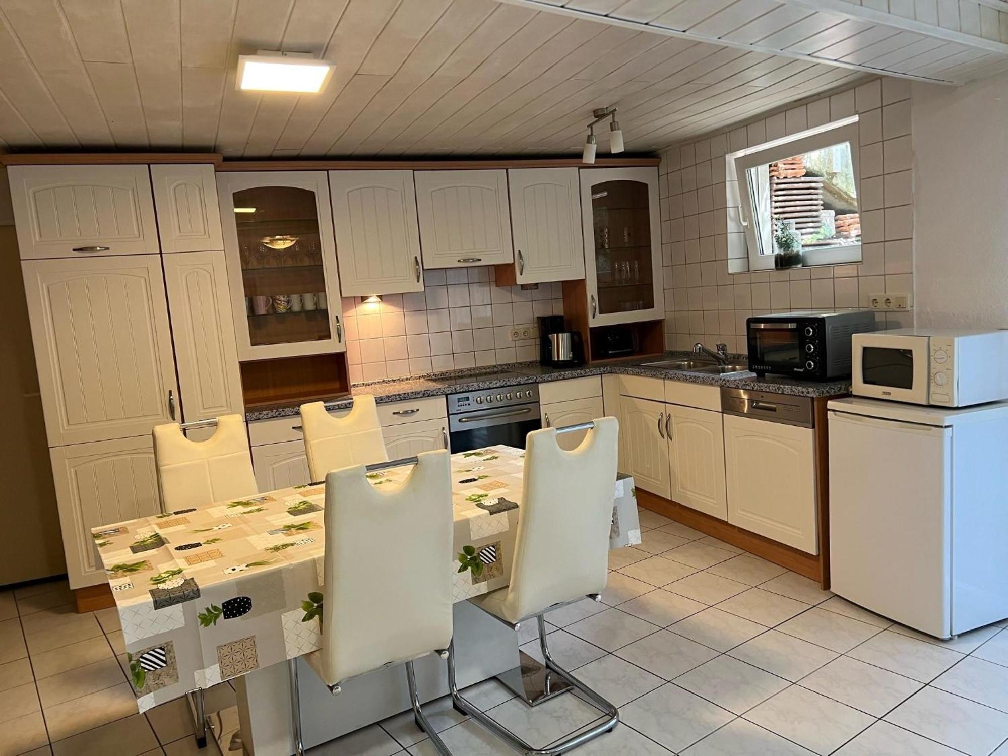 Linh'S Ferienwohnung Saarburg Dış mekan fotoğraf